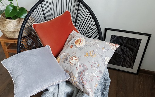 Poduszka Orange Flower Color For Home