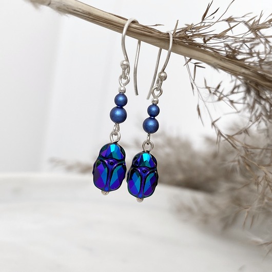 kolczyki swarovski Szafirowe skarabeusze- kolczyki srebrne- kryształ Swarovskiego