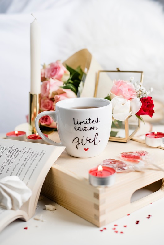 Kubek - Limited edition girl  Nadzwyczajnie