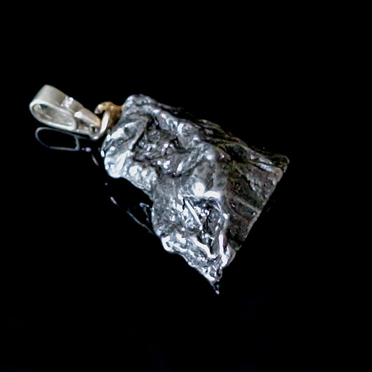 wisiory Surowy meteoryt