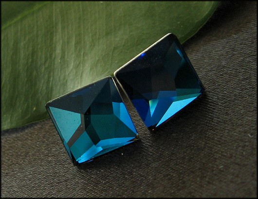 LUXURY- kryształ Swarovski Sztyfty- Crystal Bermuda Blue Little Dreamer