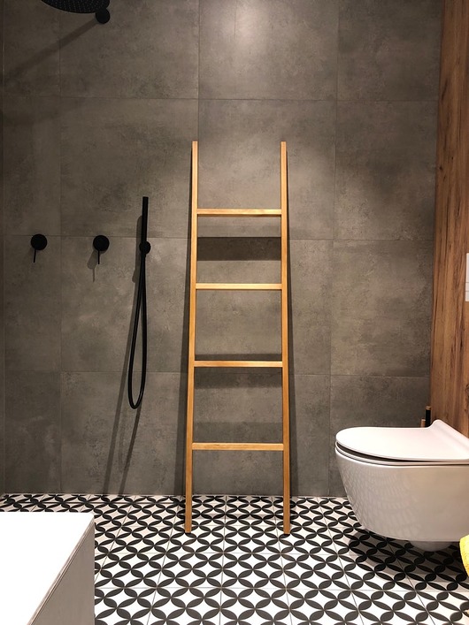 dodatki - łazienka - różne DRABINKA DEKORACYJNA drabina WIESZAK ŁAZIENKOWY