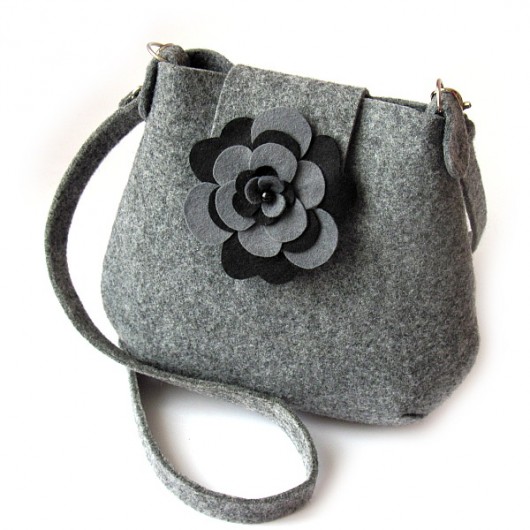Charcoal - mała torebka na ramię Craft Factory