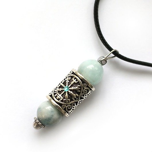 wisiory Akwamaryn Vegvisir wisior ochronny