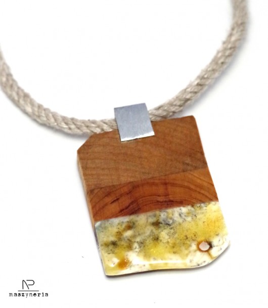 Wood&Amber Wisior Jesion Maszyneria