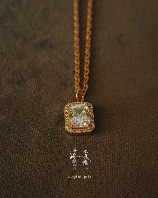 złote naszyjniki Łańcuszek z błyszczącą cyrkonią