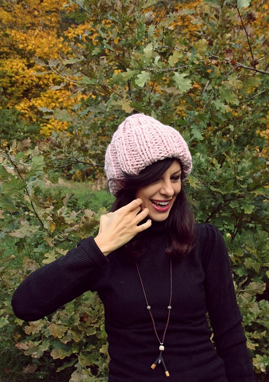 czapki damskie Czapka  beanie pudrowy róż  z wełną