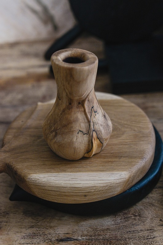Drewniany Wazonik Rzeźbiony Klon Littlewood