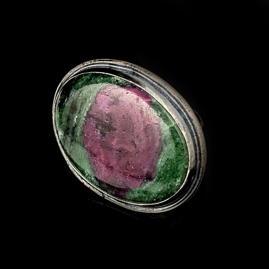 pierścionki srebrne Pierścionek przewrotny zoizyt z rubinem