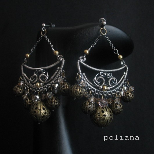 Galadriela poliana