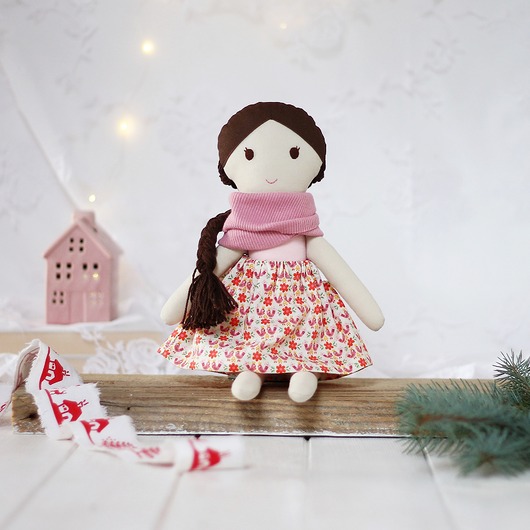 lalki Lala różowa w spódniczce w ptaszki