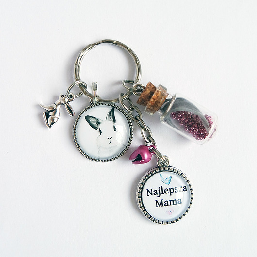 breloki Breloczek - Mama, królik, fiolka