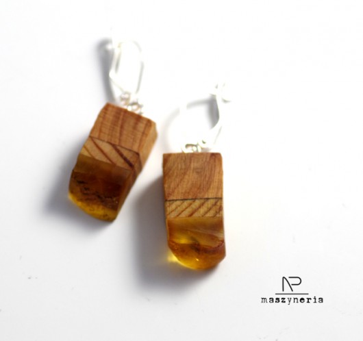 Wood&Amber Kolczyki Cyprys/Sosna Maszyneria