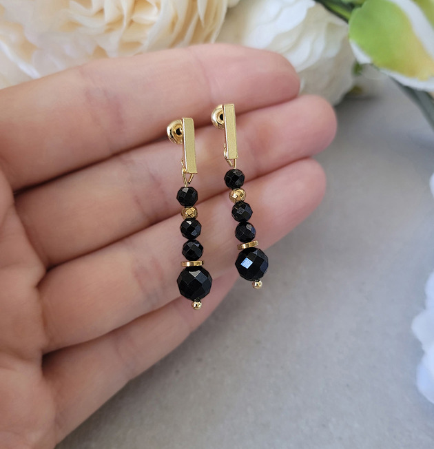 kolczyki z kamieniami Kolczyki na sztyftach z Turmalinem