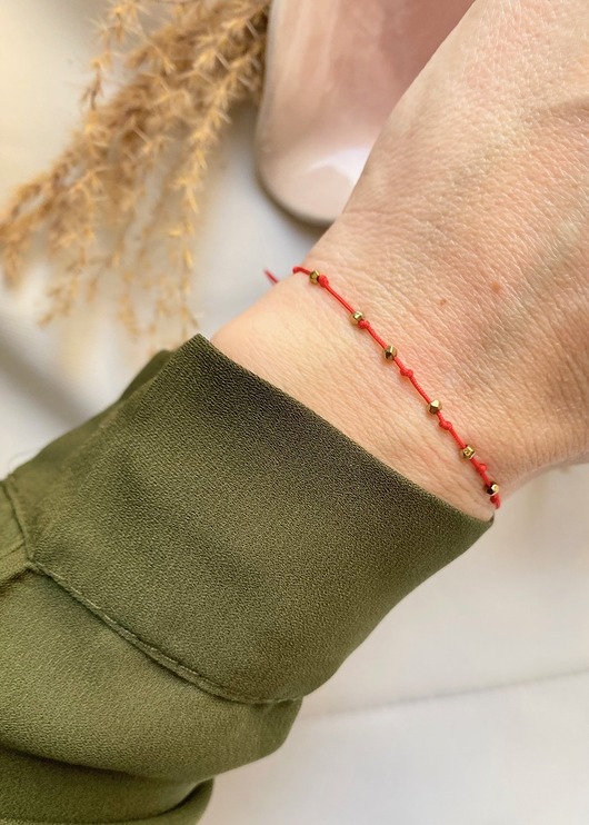 bransoletki z kamieni naturalnych Czerwona bransoletka szczęścia 7 węzłów Kabała