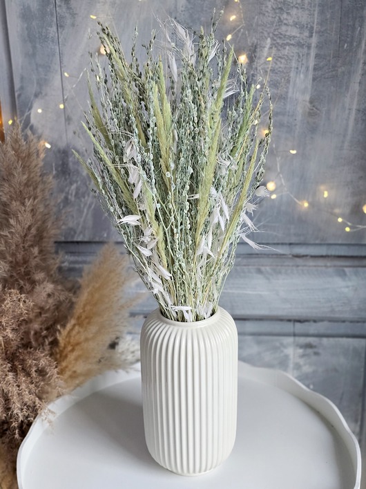 dodatki - różne Jasnomiętowy bukiet z suszonych kwiatów do wazonu