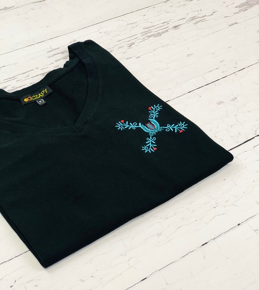 Czarny longsleeve z haftem Ludowa Gwiazdka odCZAPY