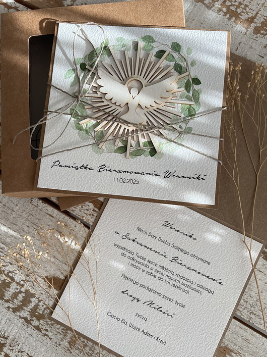 kartki scrapbooking Ręcznie robiona kartka na bierzmowanie z personalizacją - prezent pamiątka bi