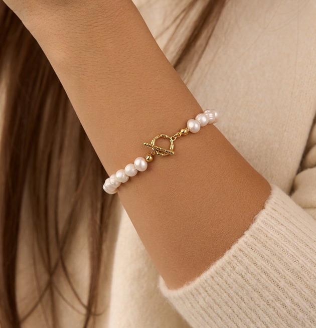 bransoletki złote Bransoletka z naturalnych pereł oraz srebra 925 pozłacanego