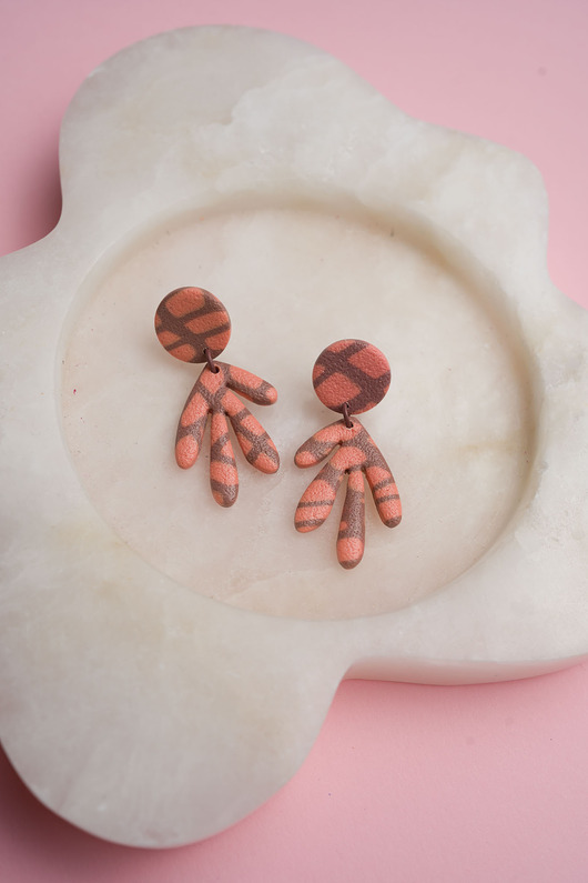 kolczyki z masy plastycznej Kolczyki Matisse w abstrakcyjny wzorek