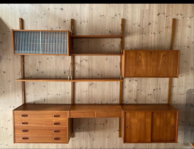 półki Duński modułowy system półek ściennych, lata 60 Poul Cadovius
