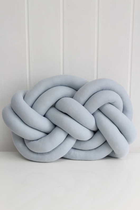 DOUBLE KNOT PILLOW=precel=szarobłękitny laluu