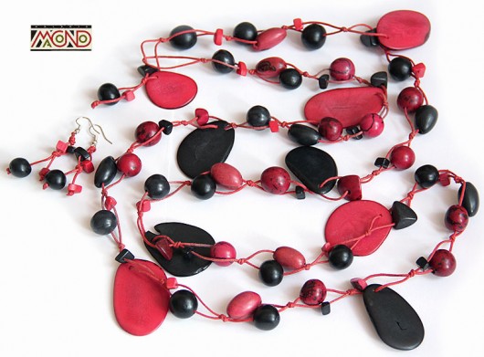 Bordowo-czarny orzech tagua (NK2)  Galeria Macondo