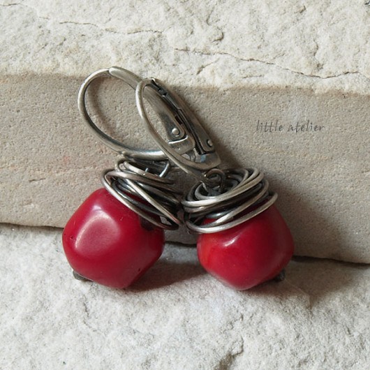 koral robaczywka otulony little atelier