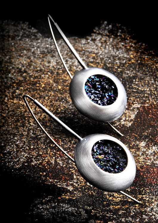 kolczyki wire wrapping Srebrne kolczyki oksydowane z druzami  karborundu