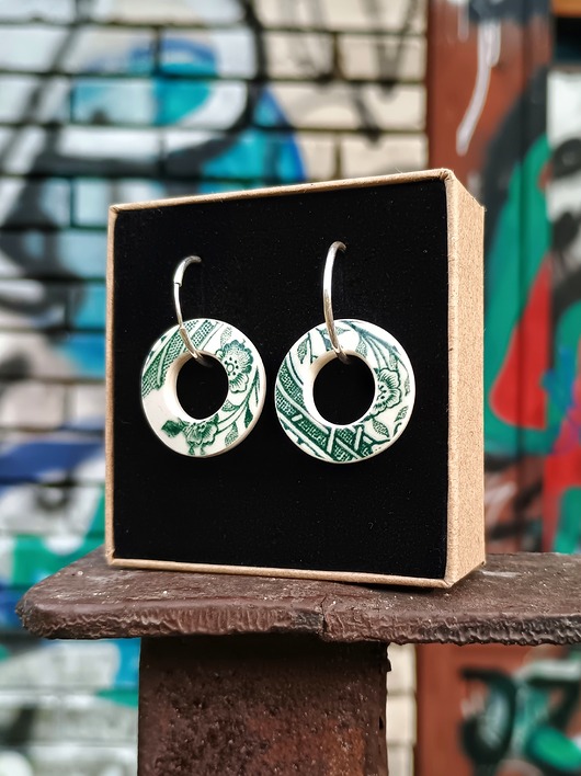 kolczyki ceramiczne Kolczyki ceramiczne w zielone kwiaty koła dwustronne