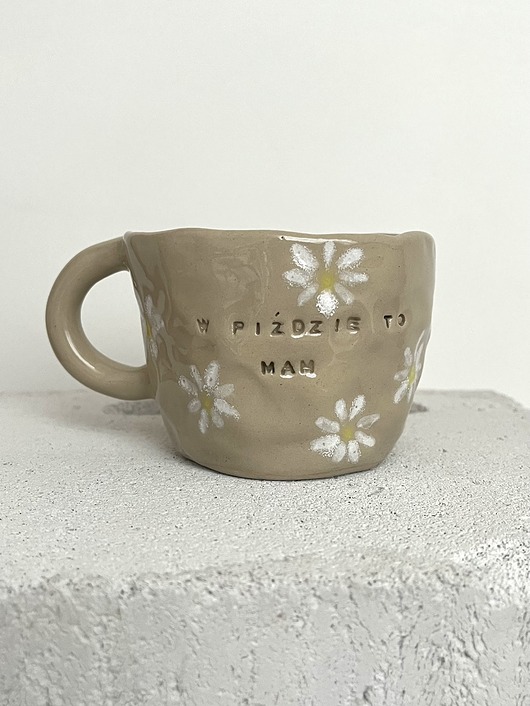 kubki Kubek z brzydkim napisem kwiatki 300 ml