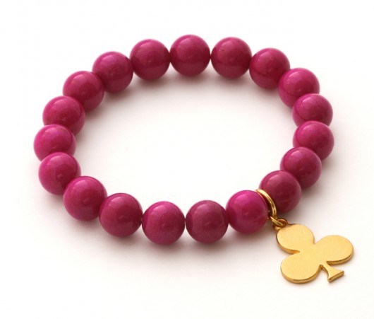 Amaranth jade with club pendant. Lavoga