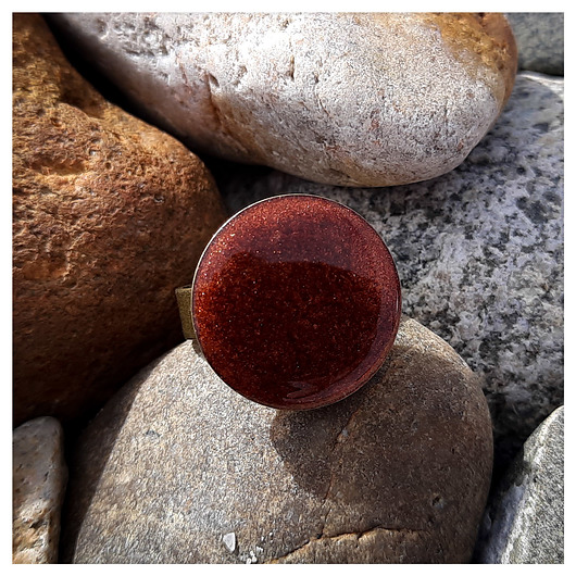 pierścionek z żywicy Pierścionek miedziak, bordo