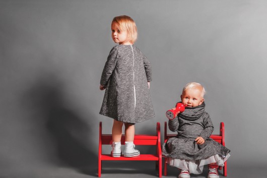Sukienka z zamkiem czarny melanż Biana i Mama