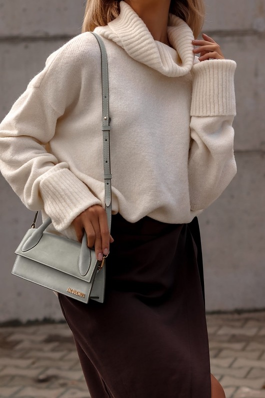 swetry damskie Golf kremowy CREME MISS