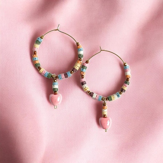 kolczyki z kamieniami Kolczyki z serduszkami : okazałe, duże : lawa, serduszka ceramiczne