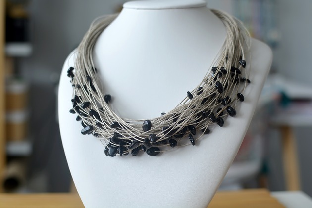 naszyjniki - inne Naszyjnik z lnu z czarnym agatem