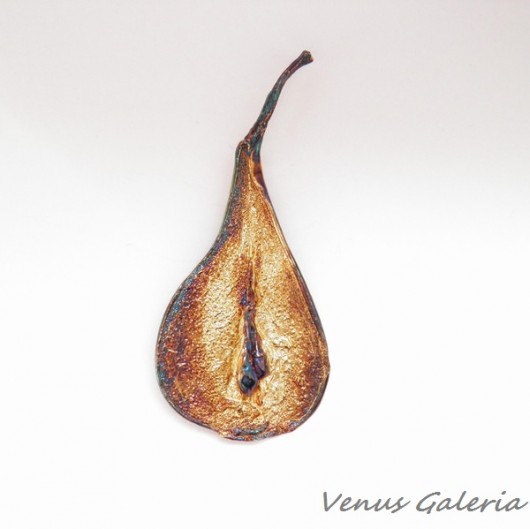 Gruszka - broszka srebrna VENUS GALERIA