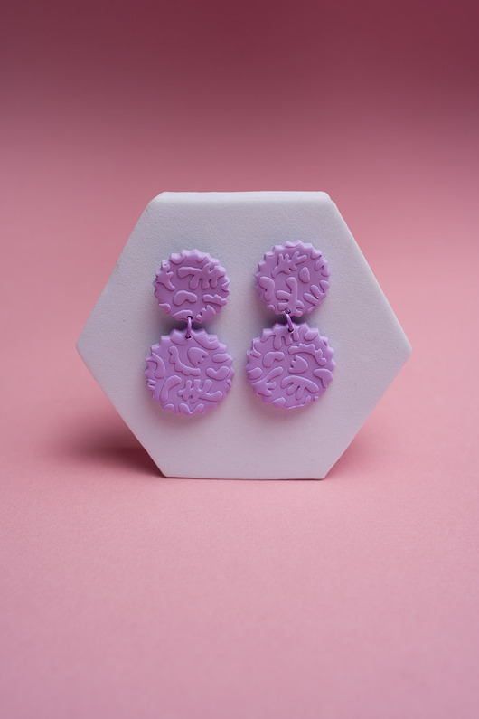 kolczyki z masy plastycznej Wiszące sztyfty z fakturą Matisse