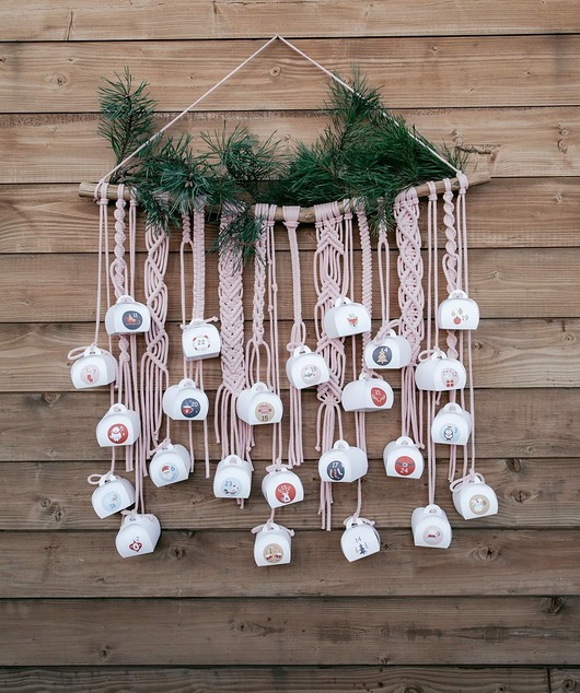 dekoracje świąteczne Kalendarz adwentowy dla dziewczynki