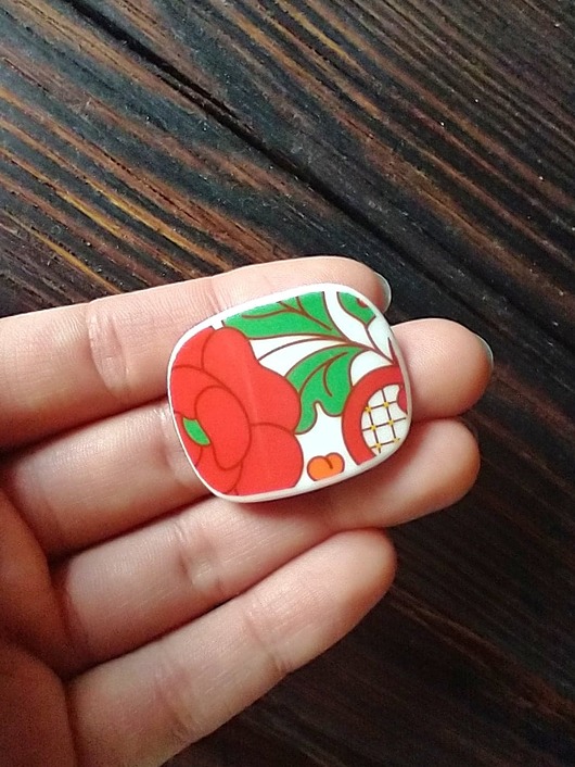 broszka we wzory kociewskie biżuteria z talerzy