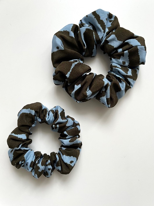 gumki do włosów Brązowo-błękitna gumka do włosów Scrunchie Ana Rita
