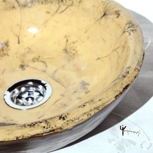 Ceramiczna umywalka - z natury w inspiracji