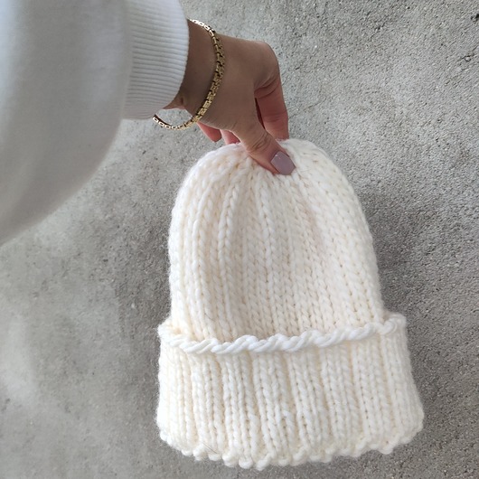 czapki damskie Wełniana czapka WOOLLY z wełny owczej kremowa