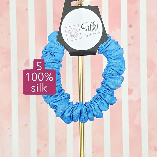 gumki do włosów S wąska gumka jedwabna do włosów jedwab naturalny scrunchie niebieska