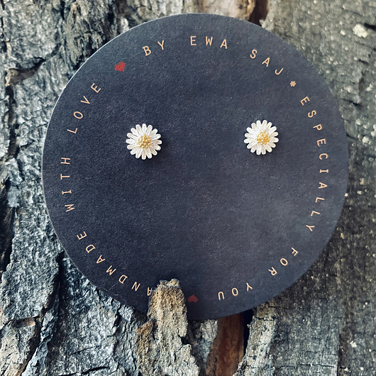 kolczyki srebrne Stokrotki kolczyki na sztyfcie.