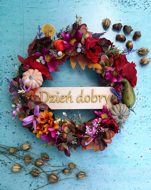 wianki Jesienny wianek z napisem Dzień Dobry