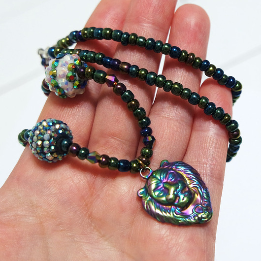 naszyjniki - inne Lew - kolekcja starlight