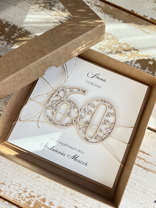 kartki scrapbooking Personalizowany prezent - kartka ręcznie robiona na 60 urodziny, pomysł na pr