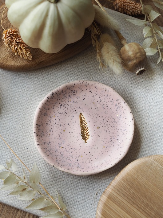 pojemniki na biżuterię Spodek na biżuterię lub palo santo